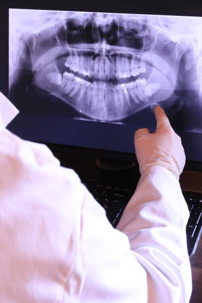 Best Walk-In Emergency Dental Services in Marshall, WI